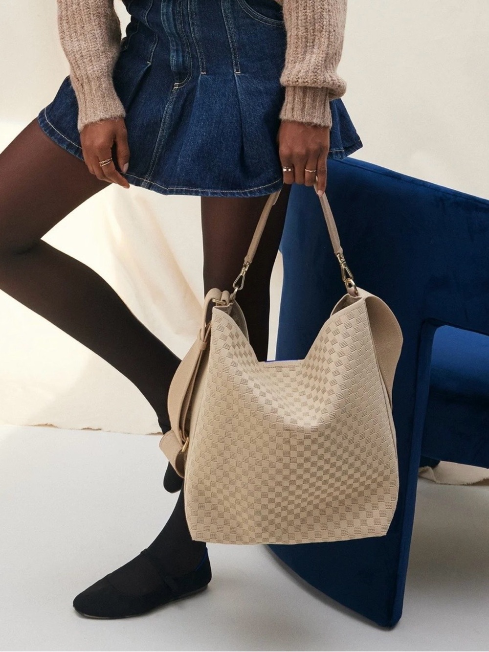 Rothy’s The Bucket Bag in Knot Brown Khaki Basketweave